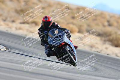 media/Jan-10-2025-CVMA Friday Practice (Fri) [[489e0da257]]/Group 4 and Trackday/Session 4 (Turn 16)/